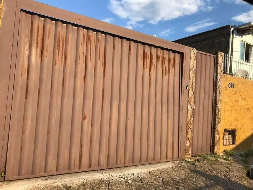 Casa com 1 vaga, 109m² construídos - Ocupado