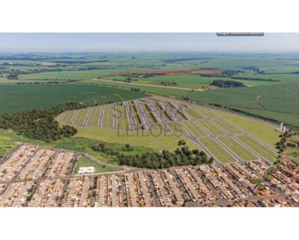 Terreno em Loteamento Residencial com 250,12m²