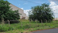Terreno triangular 819 m² no Jardim Universitário, Votuporanga