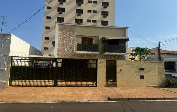 Casa com 241,60 m², 2 quartos, 1 banheiro, ocupada
