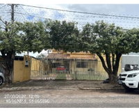 Casa com 3 quartos, 2 vagas e 201 m², ocupação não informada