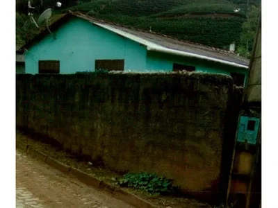 Casa 90m² em ótimo estado, terreno 280m²