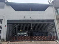 Casa Ocupada em Santo André com 162m²