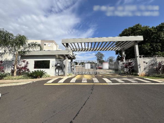 Apartamento com 2 quartos em Araraquara/SP