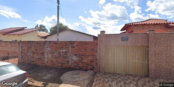 Casa com 2 Quartos e 2 Banheiros em Inhumas-GO