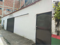 Edificação de 2 andares e cobertura em terreno de 295m²
