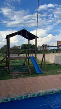 Casa com 2 suítes, piscina e 1.500m² de terreno