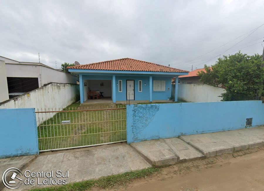 Terreno com Edificação em Laguna/SC