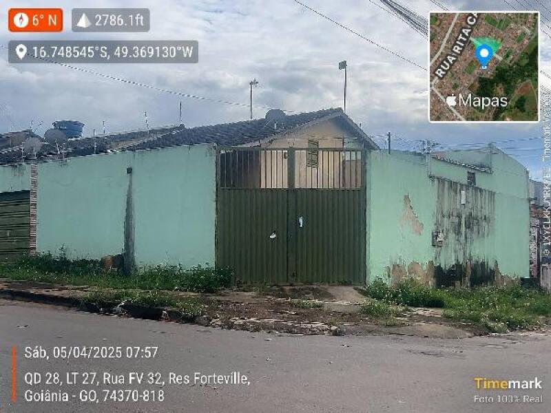 Casa 2 quartos, 1 banheiro, 1 vaga, 48,36m² construída, desocupada