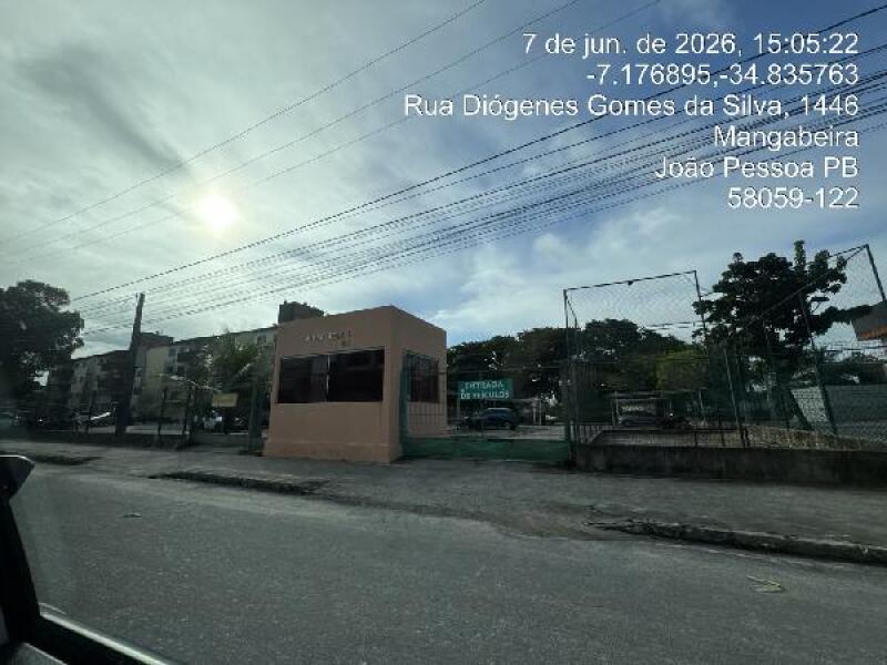 Apartamento com 2 Quartos e Vaga na Garagem em Mangabeira
