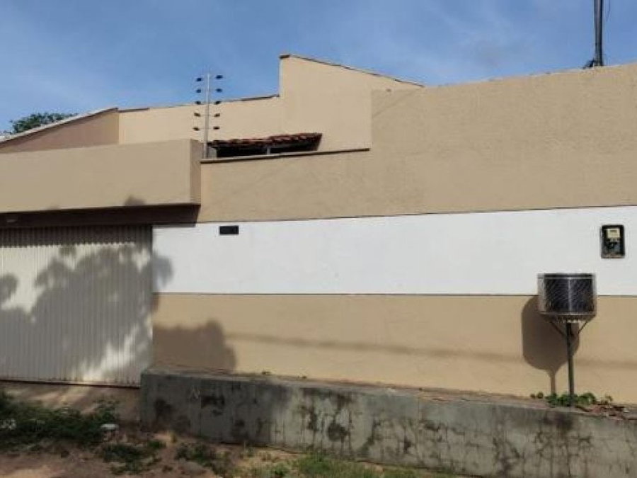 Casa com 123 m², 2 quartos, 1 banheiro, ocupada