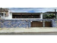Casa em leilão com 235,72m² construídos em 200m² de terreno