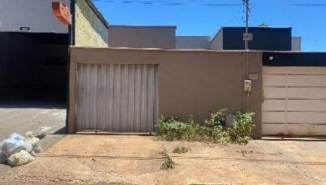 Casa em Condomínio 103m² com 50% fração ideal - Ocupado