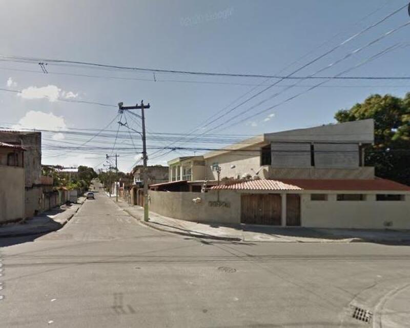 Casa com 2 Quartos e 255m² em São Gonçalo