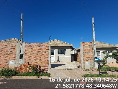 Casa com 2 quartos e 44,82 m²