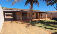 Casa térrea com 2 quartos, 1 suíte, 280,47m², Centro, Francisco Alves-PR