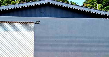 Casa Padrão com 3 quartos, 1 banheiro, 1 vaga, 150m² construída