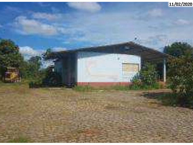 Imóvel rural com 1 hectare, residência simples e benfeitorias