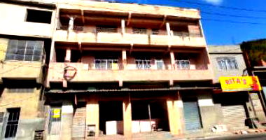 Apartamento com 79m² na Avenida Três de Outubro