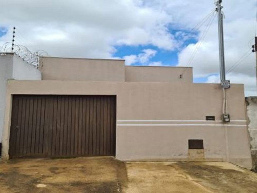 Casa com 100 m², 2 quartos, 1 banheiro, ocupada, em Anápolis-GO