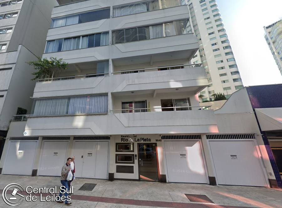 Apartamento n° 101 no Edifício Rio de La Plata com 113,68 m²