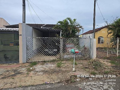 Casa com 3 quartos, 2 vagas e 99,37 m²
