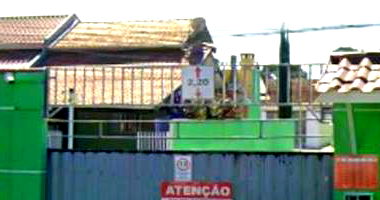 Casa Ocupada no Jardim Paulista em Campina Grande do Sul/PR com 42m²