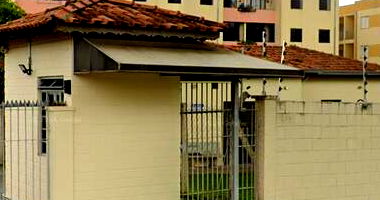 Apartamento aconchegante com 2 quartos, 1 banheiro e 55m² construídos