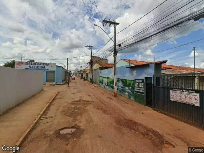 Casa com 2 quartos e 1 banheiro, 65,33m², ocupada