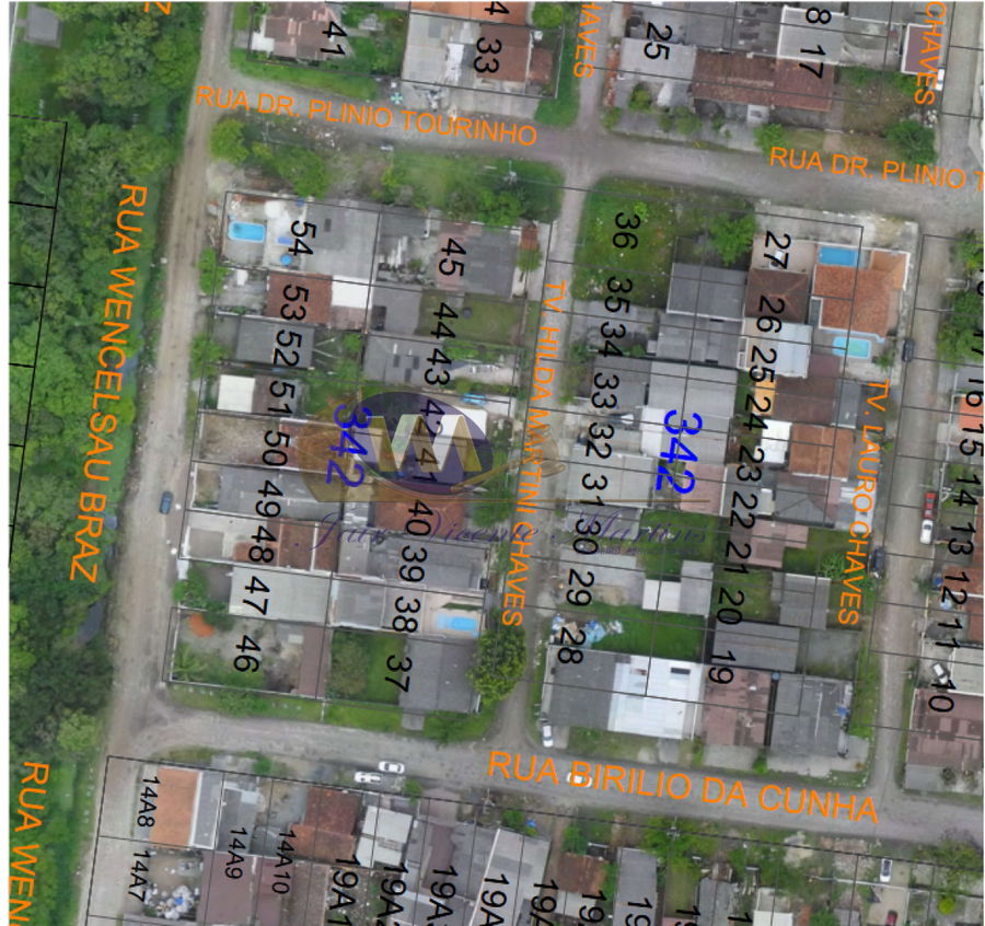 Casa com 2 quartos e 1 banheiro em terreno de 200m²