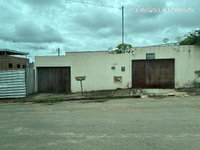 Casa com 2 Quartos e Área Privativa em Nova Serrana