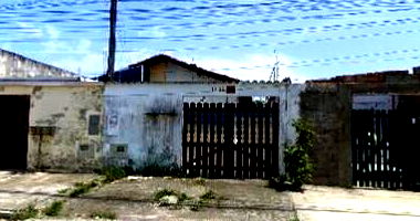 Casa com 2 quartos, 1 banheiro, 49,64m² área privativa, 1 vaga