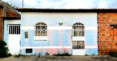 Casa com 2 quartos, 1 banheiro, 1 vaga e 63,7m² privativos