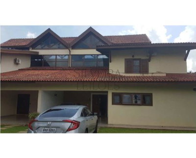 Casa 4 quartos com 478,78 m² e piscina
