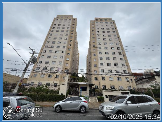 Apartamento com 2 quartos e vaga em São Paulo