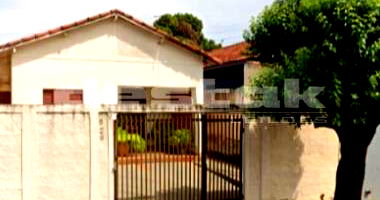 Casa com 4 dormitórios e 112 m² em São Joaquim da Barra/SP
