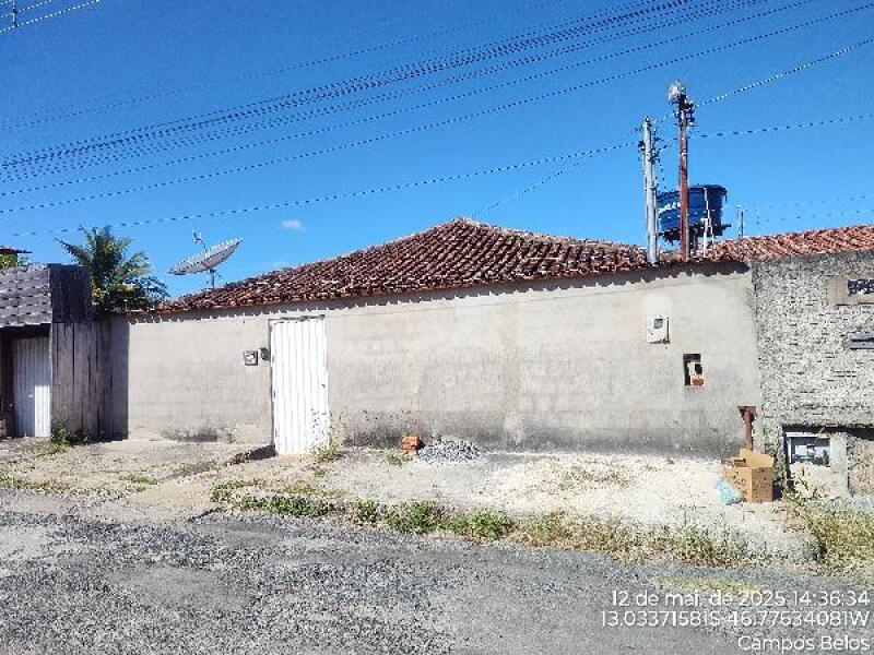 Casa com 3 quartos e 2 banheiros, 136.35m²