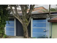 Casa com 160m² construída em terreno de 222m², imóvel