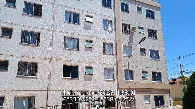 Apartamento em Valparaíso de Goiás com 2 quartos