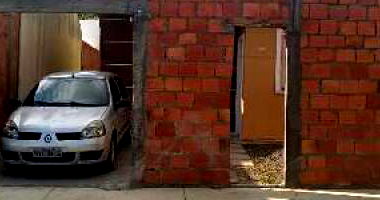 Casa em Feira de Santana/BA com 2 quartos