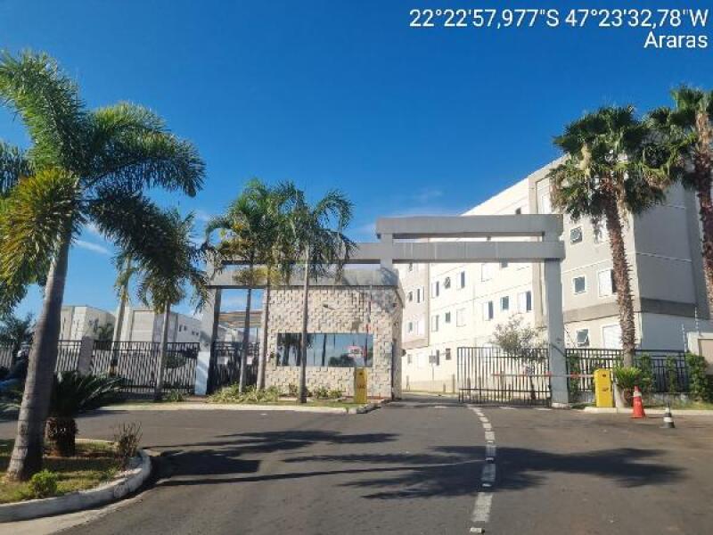 Apartamento com 2 quartos e 1 vaga em Araras/SP