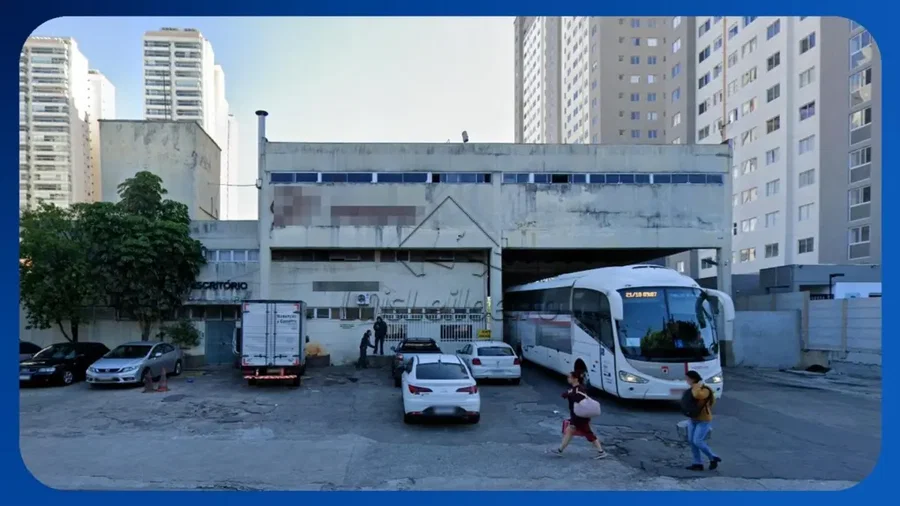 Prédio Comercial com 2.171m² de Área Construída