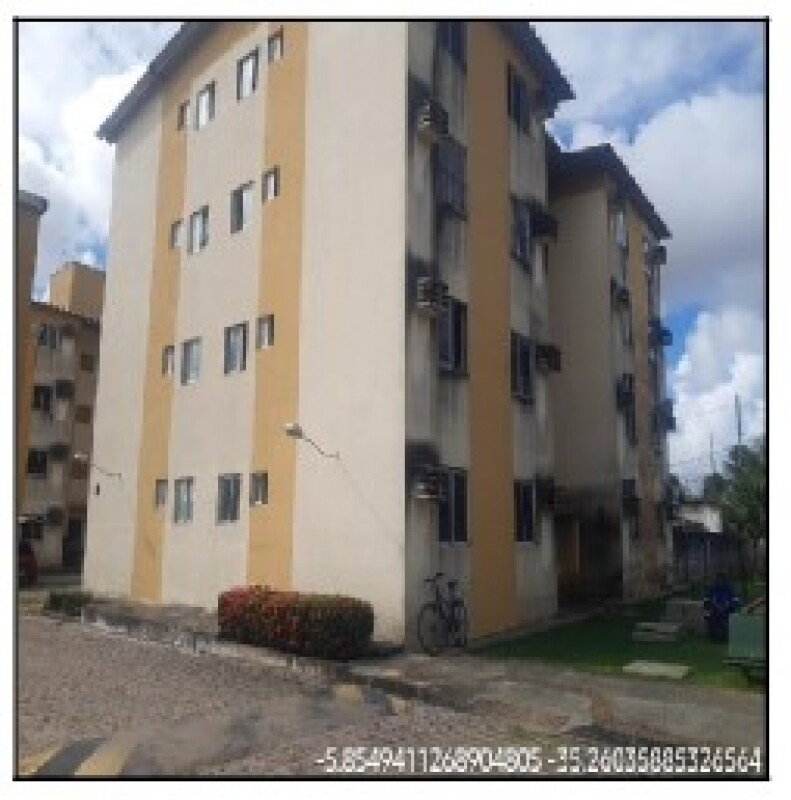 Apartamento com 2 Quartos no Residencial Village Planalto