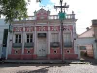 Edificação com 2 quartos, 1 banheiro, 120m²