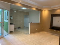 Casa com 3 quartos, 2 banheiros e 1 vaga de garagem, 82,42 m² construídos, ocupada