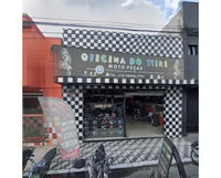 Prédio Comercial Central em Cruzeiro/SP