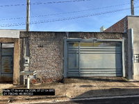 Casa com 2 quartos e 57m² de área privativa