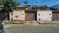 Casa com 2 quartos, 1 vaga de garagem, 55,27 m², ocupada