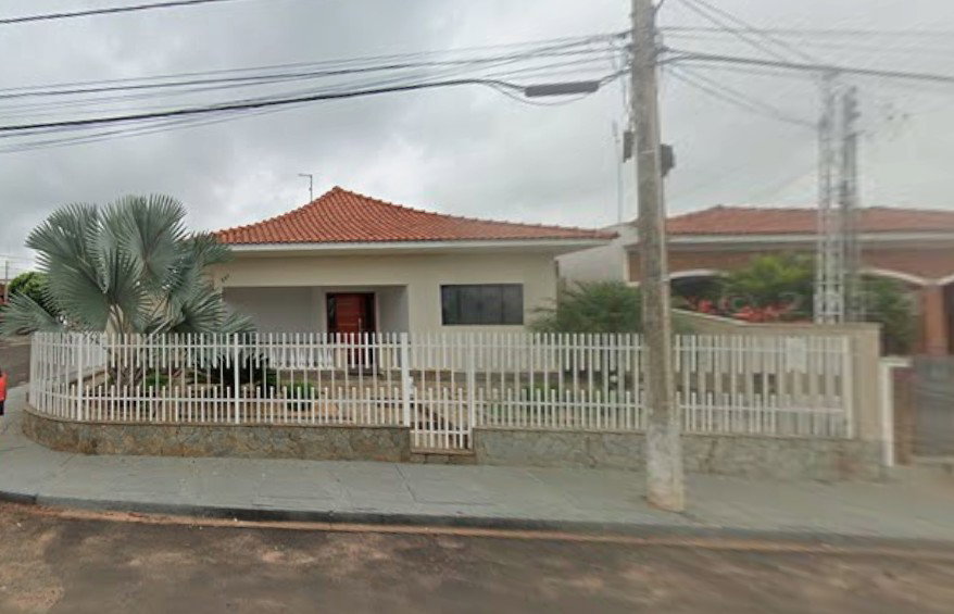 Casa com 3 quartos, 152m², ocupada, em Matão/SP