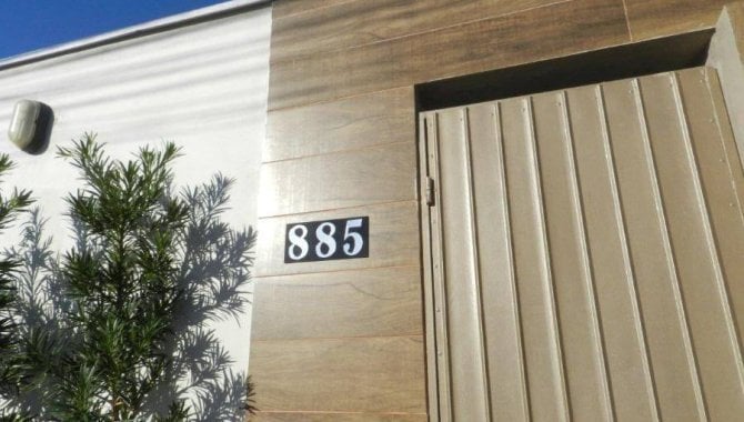 Casa em Condomínio com 3 quartos e 2 banheiros, 69 m², ocupada